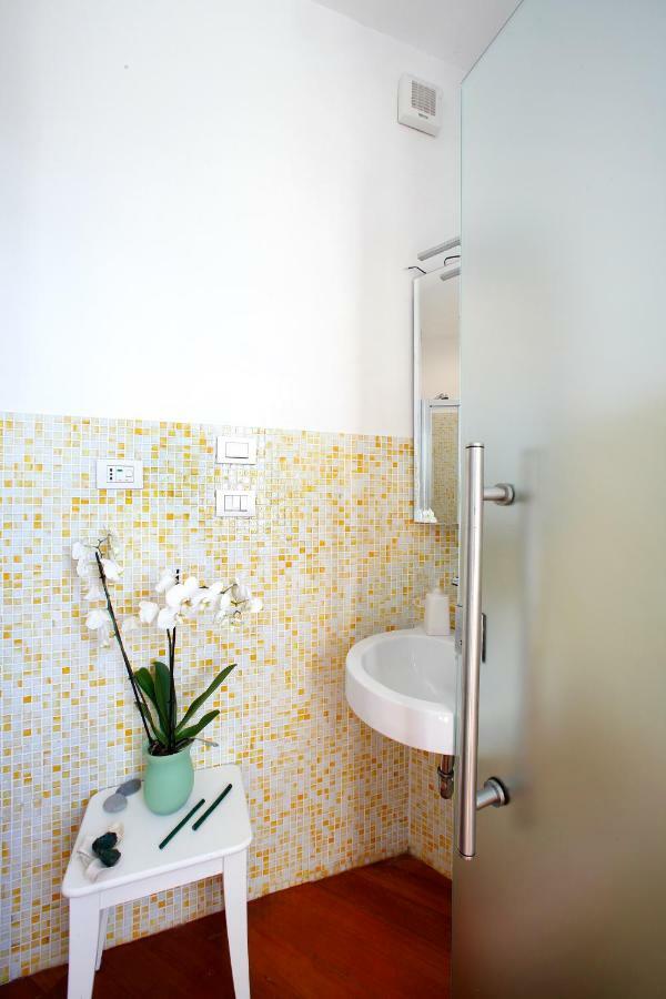 Arpaiu - Odeyo Sas Guest house