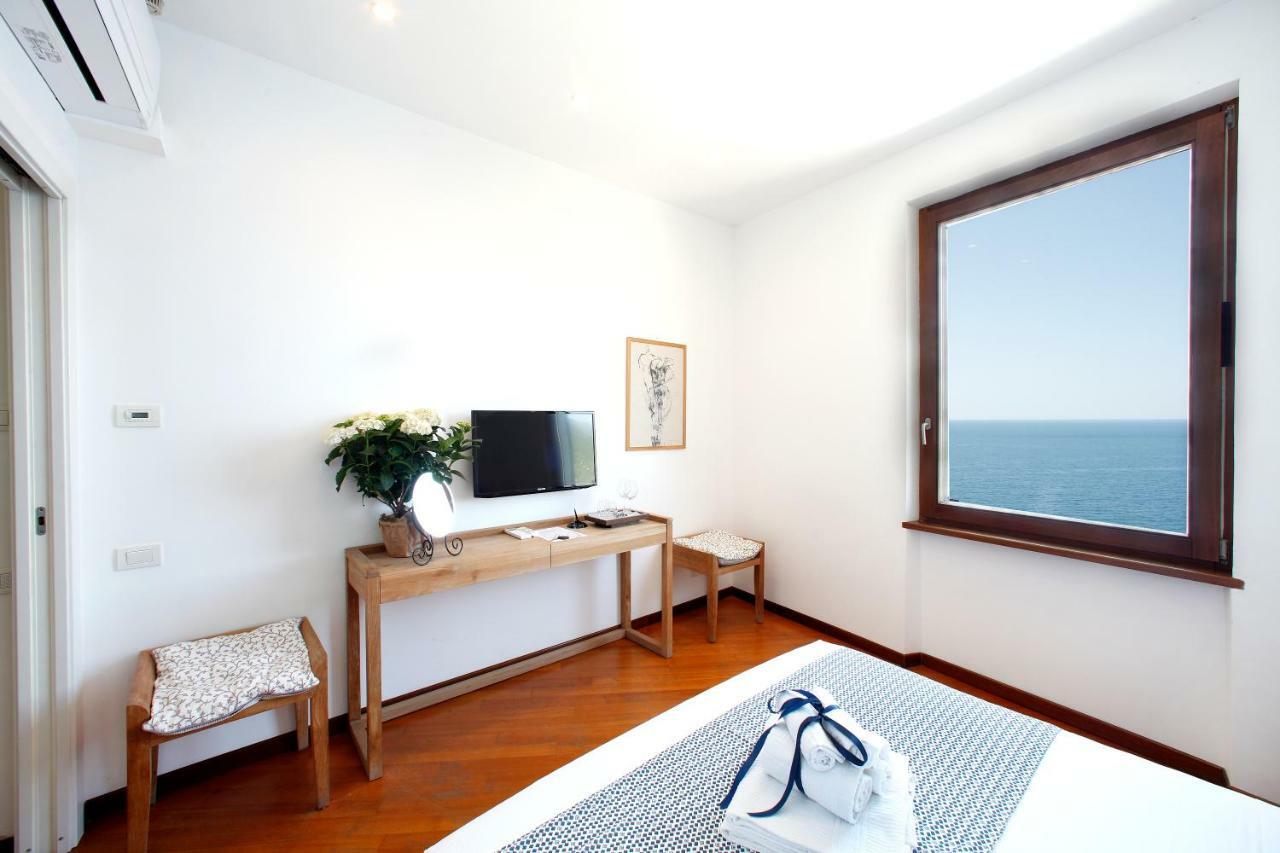 Arpaiu - Odeyo Sas Guest house